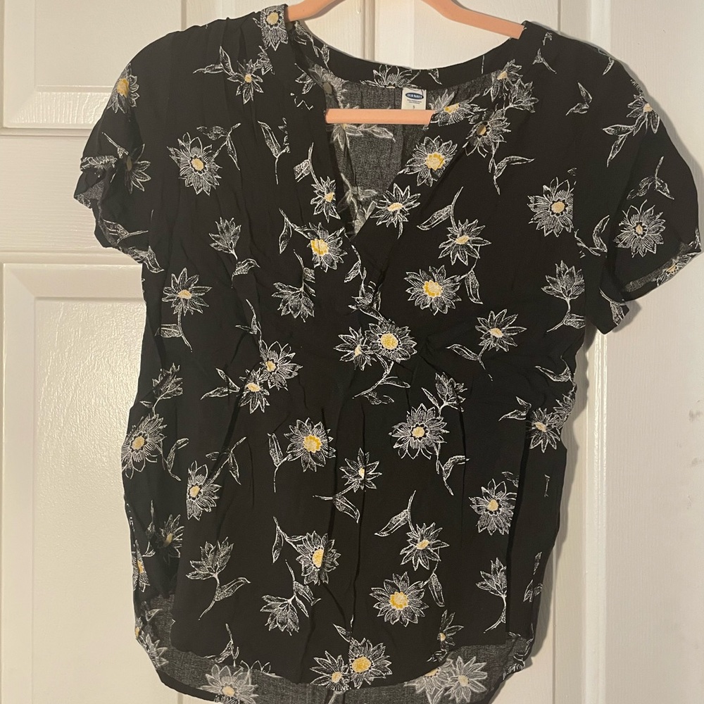 Sunflower tee